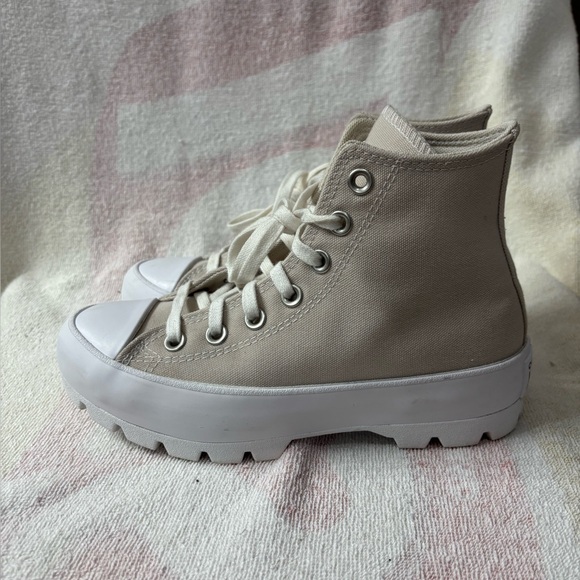 Converse Sand Chuck Taylor All Star Lugged Sneakers Women’s Sz 6 - Picture 4 of 7